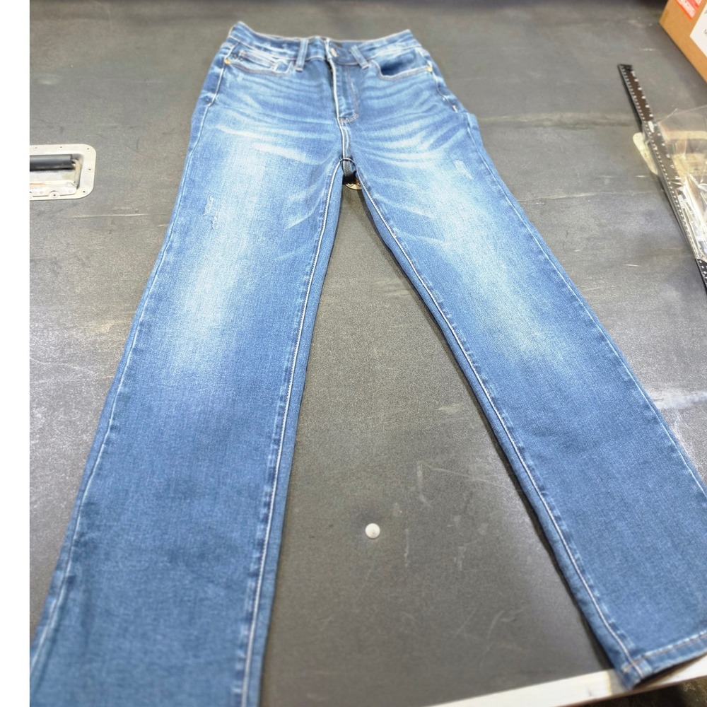 Judy Blue Dad Jeans Medium Wash Straight Leg Distressed Denim JB88531 Size 3/26